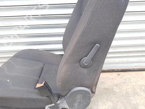 Right front seat FORD TRANSIT CONNECT V408 Box Body/MPV 1.6 TDCi | BP36052185C16  - Image 17