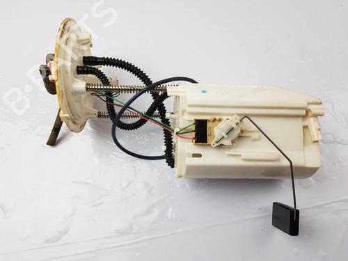 Fuel pump TOYOTA HILUX VIII Pickup (_N1_) 2.4 D 4WD (GUN125_, GUN125R) BP27579793M76