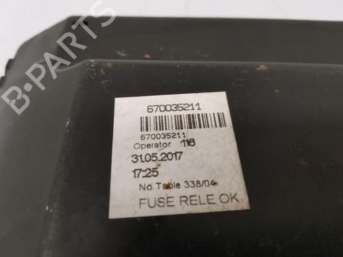Fuse box MASERATI LEVANTE SUV (M161) 3.0 D Q4 | BP37220308E1 - Image 6