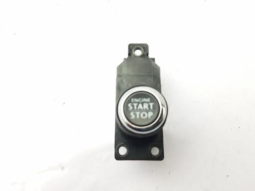 Switch BENTLEY CONTINENTAL FLYING SPUR (3W_) 6.0 | BP26723326I30 