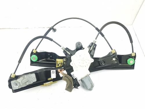 Lève-vitre avant gauche FORD FOCUS III 1.6 Ti (105 hp) 29379082