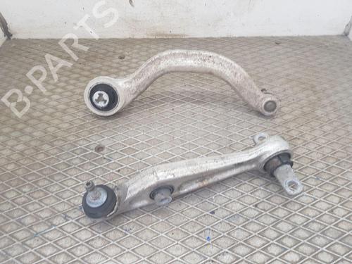 Used Right front suspension arm Right front suspension arm TESLA MODEL 3 (5YJ3) [2017-2026] 35746240 35746240