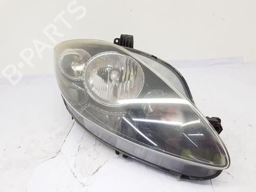 Used Right headlight Right headlight SEAT ALTEA (5P1) 1.6 (102 hp) 35885153 35885153