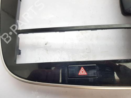 Middle console MITSUBISHI OUTLANDER III (GG_W, GF_W, ZJ, ZL, ZK) 2.0 Hybrid 4WD (GG2W) | BP23652792I22 