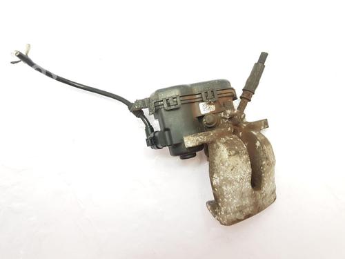 Used Left rear brake caliper INFINITI Q30 1.5 D (109 hp) 29343074