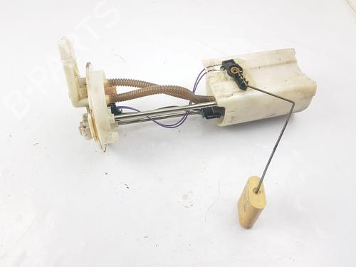 Drivstoffpumpe ISUZU D-MAX I (TFR, TFS) 2.5 DiTD 4x4 (TFS86_) (136 hp) 30823214