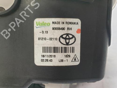Right front fog light TOYOTA YARIS (_P13_) 1.5 Hybrid (NHP130_) | BP22660009C31 