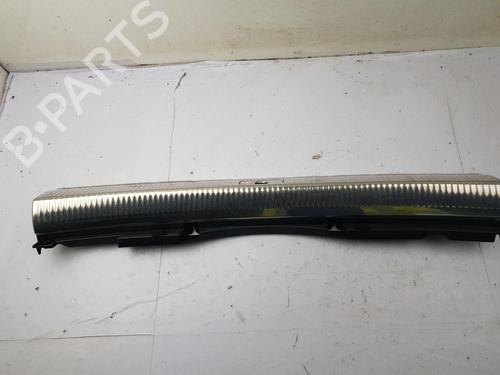 boot-lining-audi-a4-b9-avant-8w5-8wd-2015-40256348 main image