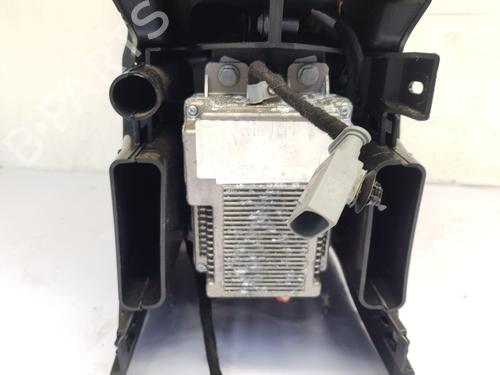 Armrest / Center console PEUGEOT 3008 II SUV (MC_, MR_, MJ_, M4_) Hybrid4 (M45GBU) | BP28137014I20 