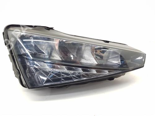Used Right headlight SKODA SCALA (NW1) [2019-2026]  31574620