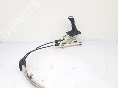 Used Gear lever Gear lever VOLVO V40 Hatchback (525) T2 (122 hp) 33853377 33853377