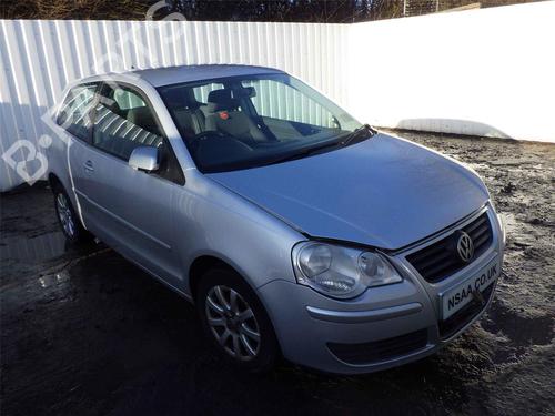 Brugte VW POLO IV (9N_, 9A_) 1.4 16V (80 hp) 4416171