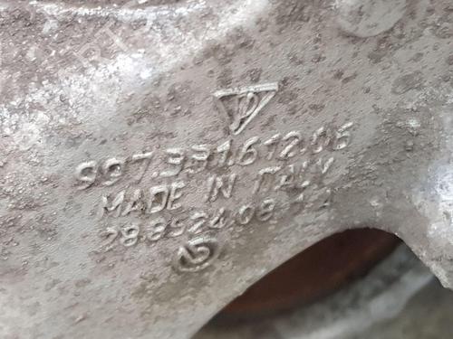 Right rear steering knuckle PORSCHE 911 (997) 3.8 Carrera S | BP23332113M28 