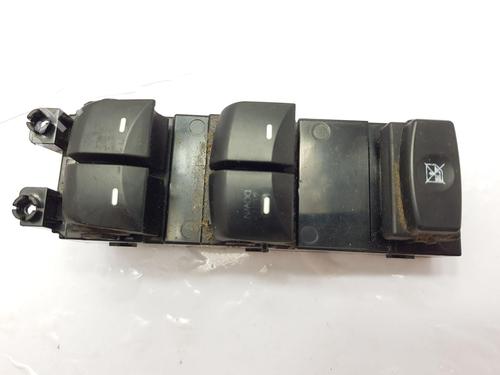 Right front window switch HYUNDAI i30 (GD) 1.4 93570A6560