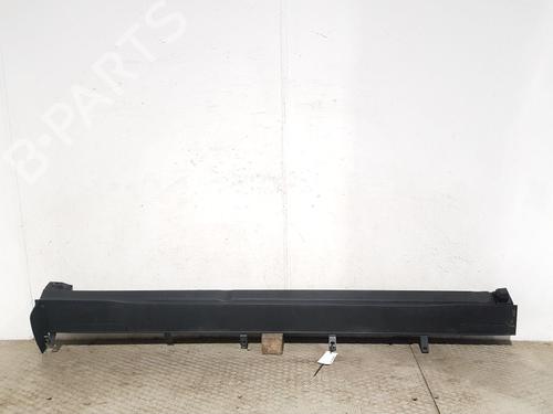 right-sideskirt-jaguar-i-pace-x590-2018-31027259 main image