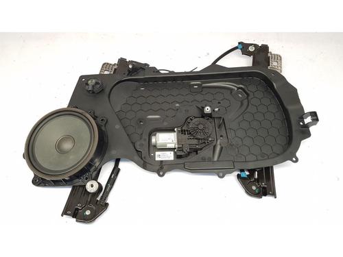 Vindusheismekanisme høyre foran Vindusheismekanisme høyre foran TESLA MODEL 3 (5YJ3) EV AWD (351 hp) 33889827 33889827