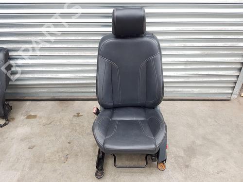 Right front seat FORD FIESTA VI (CB1, CCN) 1.6 Ti | BP26903388C16 