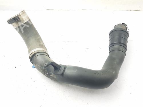 Used Intercooler pipe Intercooler pipe LAND ROVER RANGE ROVER VELAR (L560) 2.0 D240 SD4 4x4 (241 hp) 33559066 33559066