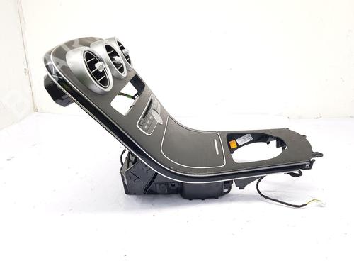 Air vent MERCEDES-BENZ C-CLASS (W205) C 250 BlueTEC / d (205.008, 205.006) | BP32003777I21