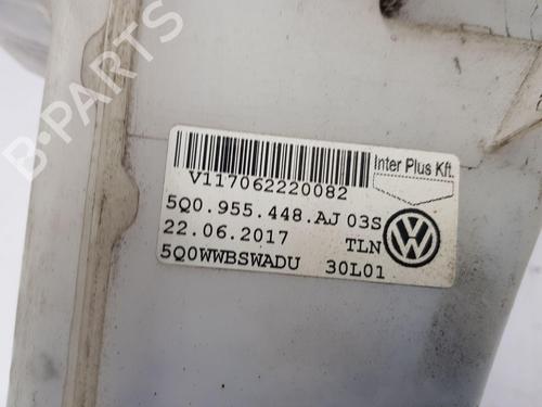 Windscreen washer tank SEAT LEON (5F1) 1.4 TSI | BP29957165C113