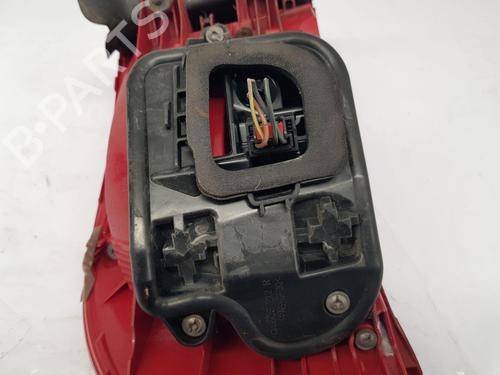 Right taillight VW PASSAT B7 Variant (365) 1.6 TDI | BP39102985C35 - Image 4