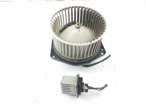 Used Heater blower motor MITSUBISHI L200 / TRITON (KJ_, KK_, KL_) 2.5 DI-D 4WD (178 hp) 30764910
