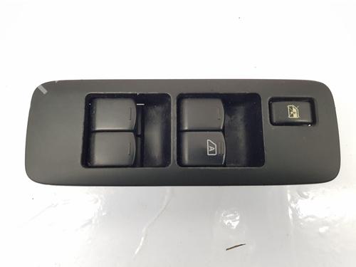 Interrupteur de vitre avant droite NISSAN QASHQAI I (J10, NJ10) 1.5 dCi (110 hp) 32097933