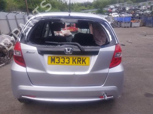 Brugte HONDA JAZZ III (GE_, GG_, GP_, ZA_) 1.3 i (GE6, GG3, GG6) (100 hp) 2749919