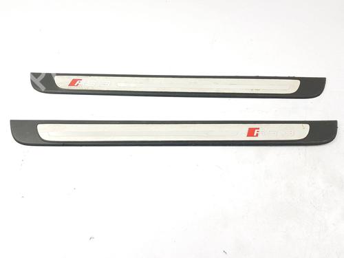Used Right sideskirt AUDI A3 Sportback (8VA, 8VF) RS3 quattro (367 hp) 29900446