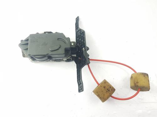 Used Tailgate lock MERCEDES-BENZ M-CLASS (W164) ML 350 CDI 4-matic (164.122) (224 hp) 26667397