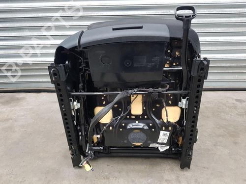 Right front seat VW GOLF VII (5G1, BQ1, BE1, BE2) 2.0 GTI | BP29408156C16 
