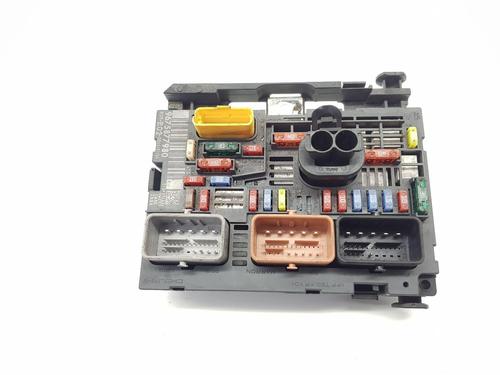 Used Fuse box PEUGEOT 3008 I MPV (0U_) 1.6 VTi (120 hp) 31075402