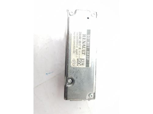 Module électronique RENAULT TWINGO III (BCM_, BCA_) 1.0 SCe 70 | BP22671802M83 