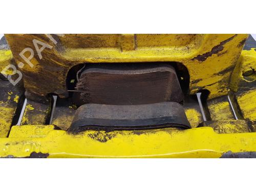 Right front brake caliper VW GOLF IV (1J1) 3.2 R32 4motion | BP30115736M104