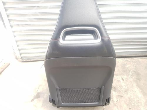 Left front seat MERCEDES-BENZ GLA-CLASS (X156) GLA 200 CDI / d (156.908) | BP22663897C15 
