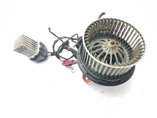 heater-blower-motor-mercedes-benz-c-class-t-model-s204-2007-2008-2009-2010-2011-2012-2013-2014-33130872 main image