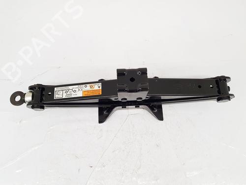 Used Jack Kit Jack Kit MITSUBISHI OUTLANDER III (GG_W, GF_W, ZJ, ZL, ZK) Plug-in Hybrid (GG2W) (200 hp) 34042929 34042929
