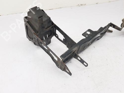 Left headlight support BMW 1 (F20) 118 d | BP29440187C157 