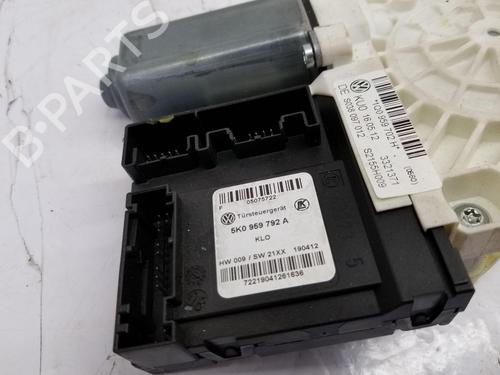 Front left window mechanism VW GOLF VI Convertible (517) 1.6 TDI | BP38410744C22 - Image 3