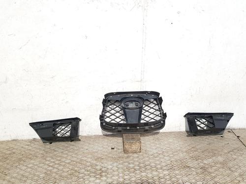 Grille SUBARU IMPREZA Estate (GG) 2.0 i R AWD (GG9) | BP32375113C40 