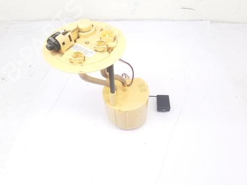 Used Fuel pump Fuel pump TOYOTA YARIS (_P9_) 1.4 D-4D (NLP90_, NLP90R) (90 hp) 39528914 39528914