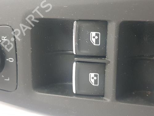 Right front window switch SEAT LEON (5F1) 1.4 TSI | BP31983431I26