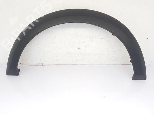 Used Front right wheel arch trim LAND ROVER DISCOVERY III (L319) 2.7 TD 4x4 (190 hp) 26163543