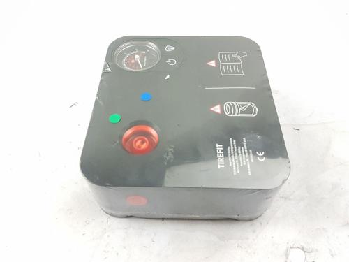 jack-kit-bmw-1-f40-2019-31819986 main image