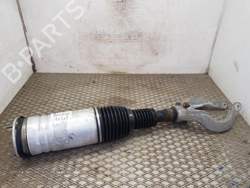 Højre fortil støddæmper LAND ROVER RANGE ROVER IV (L405) 4.4 SDV8 4x4 | BP29737888M17 