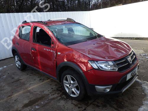 Gebruikte DACIA SANDERO II 1.5 dCi (90 hp) 4393983 Onderdelen