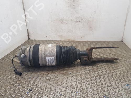 Used Left front shock absorber PORSCHE CAYENNE (92A) [2010-2018]  29343084