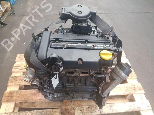 Motor Motor VAUXHALL CORSA Mk II (C) (X01) 1.2 16V (F08, F68) (75 hp) 37517975 37517975