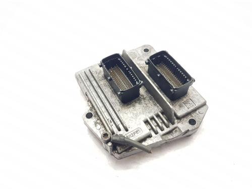 Used Engine control unit (ECU) VAUXHALL ZAFIRA Mk II (B) (A05) 1.6 (105 hp) 31053485