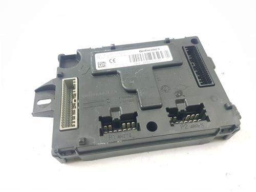 Used Electronic module RENAULT CLIO IV (BH_) 1.2 16V (73 hp) 31722951